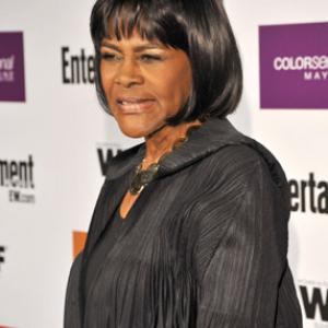 Cicely Tyson at event of The 61st Primetime Emmy Awards 2009