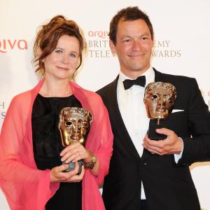 Emily Watson and Dominic West at event of Appropriate Adult (2011)