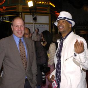 Damon Wayans and Michael Eisner at event of The Ladykillers 2004