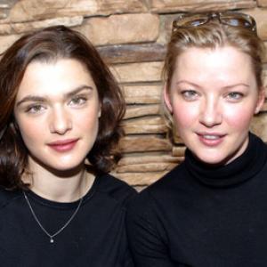 Gretchen Mol and Rachel Weisz at event of The Shape of Things 2003