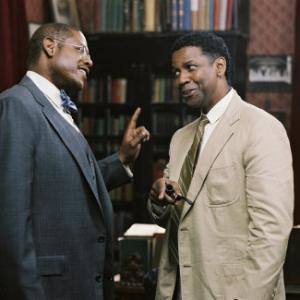 Denzel Washington and Forest Whitaker in The Great Debaters 2007