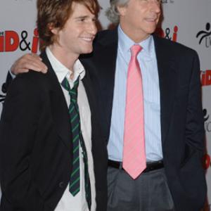 Henry Winkler and Max Winkler at event of The Kid & I (2005)