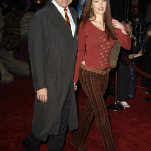 John Ritter and Amy Yasbeck at event of Haris Poteris ir paslapciu kambarys (2002)