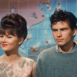 Still of Horst Buchholz and Pamela Tiffin in One, Two, Three (1961)