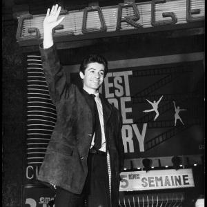 WWS Premiere : George Chakiris' arrival was greeted with cheers