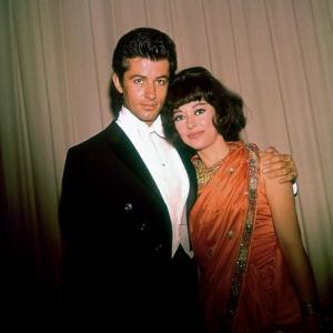 Academy Awards 35th Annual George Chakiris Rita Moreno