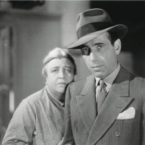 Still of Humphrey Bogart and Jane Darwell in All Through the Night 1941