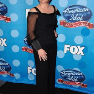 Gloria Estefan at event of American Idol The Search for a Superstar 2002