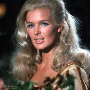 The Big Valley Linda Evans on the set 1966 ABC