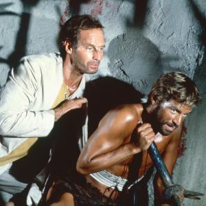 Still of Charlton Heston and James Franciscus in Beneath the Planet of the Apes 1970