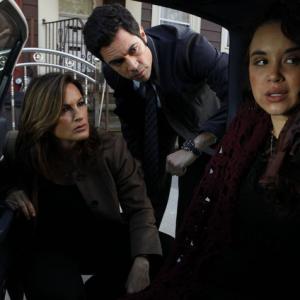 Still of Mariska Hargitay, Danny Pino, Alexandra Silber and Nadia Grey in Law & Order: Special Victims Unit (1999)