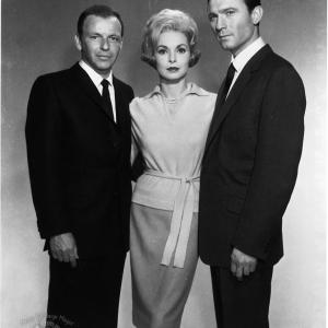 Still of Frank Sinatra, Janet Leigh and Laurence Harvey in The Manchurian Candidate (1962)