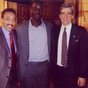 l to r Gregory Hines Ato Essandoh and Sam Waterson during the taping of the Suicide Box episode of Law  Order