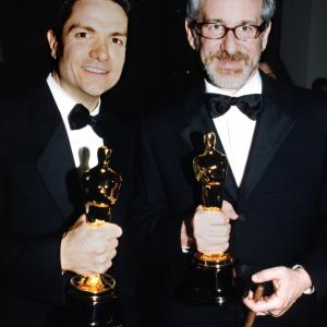 The Last Days director James Moll at the 1999 Oscars with executive producer Steven Spielberg
