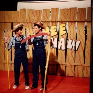 Butch and Ben taping a skit for Hee-Haw.