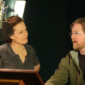 Sigourney Weaver and Andrew Stanton in WALLmiddotE siuksliu princo istorija 2008