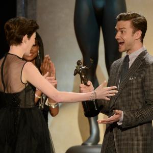 Anne Hathaway and Justin Timberlake
