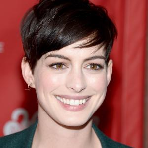 Anne Hathaway at event of Song One (2014)