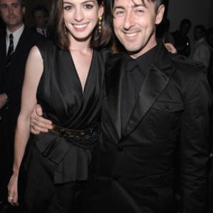 Alan Cumming and Anne Hathaway at event of Rachel Getting Married (2008)