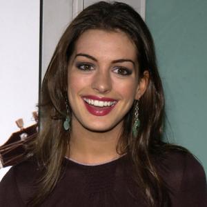 Anne Hathaway at event of The School of Rock 2003