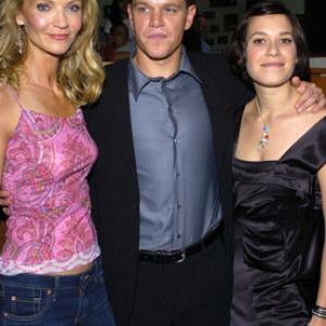 Joan Allen Matt Damon and Franka Potente at event of The Bourne Supremacy 2004