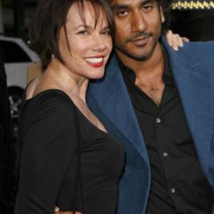 Barbara Hershey and Naveen Andrews at event of Grindhouse (2007)