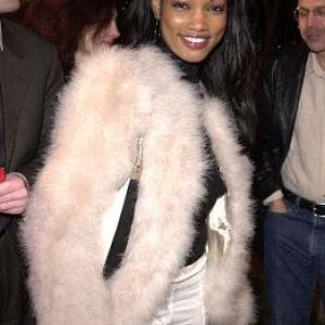 Garcelle Beauvais at event of Saving Silverman 2001