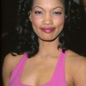 Garcelle Beauvais at event of The Whole Nine Yards 2000