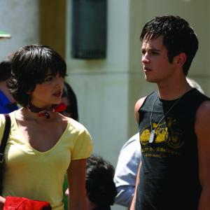 Still of Camilla Belle and Justin Chatwin in The Chumscrubber 2005