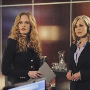 Still of Julie Benz and Rebecca Mader in No Ordinary Family (2010)