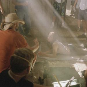 Still of Jessica Biel and Marcus Nispel in Kruvinosios skerdynes Teksase 2003