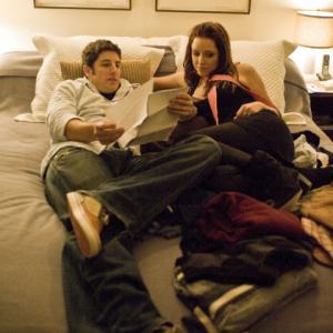 Jason Biggs and Jenny Mollen relax on the set of their film Kidnapping Caitlynn