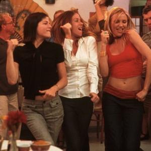 Still of Cameron Diaz Christina Applegate and Selma Blair in The Sweetest Thing 2002