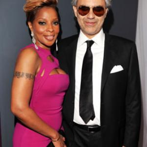Mary J Blige and Andrea Bocelli