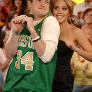 Amanda Bynes and Damien Fahey at event of Total Request Live 1999