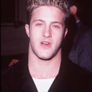 Scott Caan at event of Wild Things 1998
