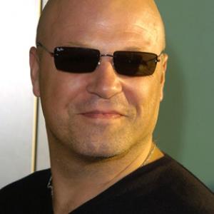 Michael Chiklis at event of Catwoman (2004)