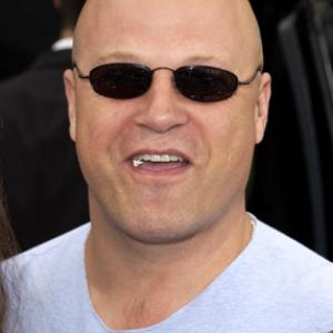 Michael Chiklis at event of ScoobyDoo 2002