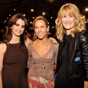 Laura Dern Sheryl Crow and Penlope Cruz