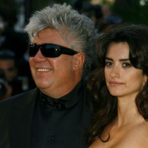 Pedro Almodvar and Penlope Cruz at event of Marie Antoinette 2006