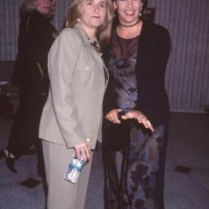 Julie Cypher and Melissa Etheridge at event of Six Days Seven Nights 1998