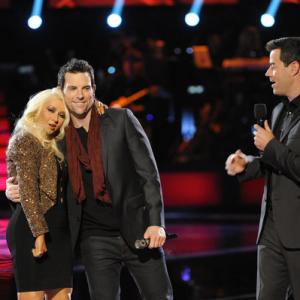 Still of Christina Aguilera, Carson Daly and Chris Mann in The Voice (2011)