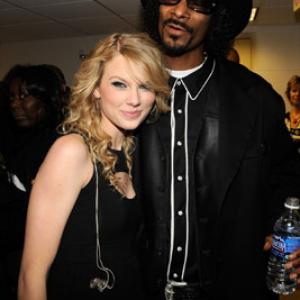 Snoop Dogg and Taylor Swift