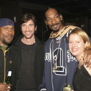 Dylan McDermott, Snoop Dogg, Danny Green and Heidi Jo Markel at event of The Tenants (2005)