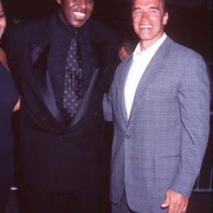 Arnold Schwarzenegger and Bill Duke at event of Hoodlum 1997