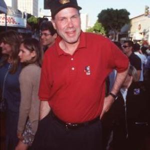 Michael Eisner at event of Armagedonas 1998