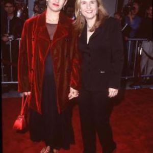 Julie Cypher and Melissa Etheridge at event of The X Files 1998