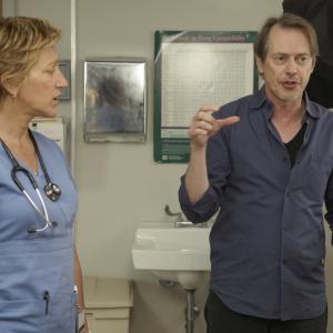 Still of Steve Buscemi and Edie Falco in Nurse Jackie 2009