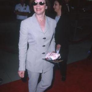 Frances Fisher at event of Tomo Krauno afera (1999)