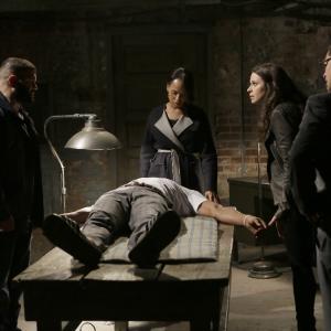 Still of Scott Foley, Guillermo Díaz, Joshua Malina, Kerry Washington and Katie Lowes in Scandal (2012)